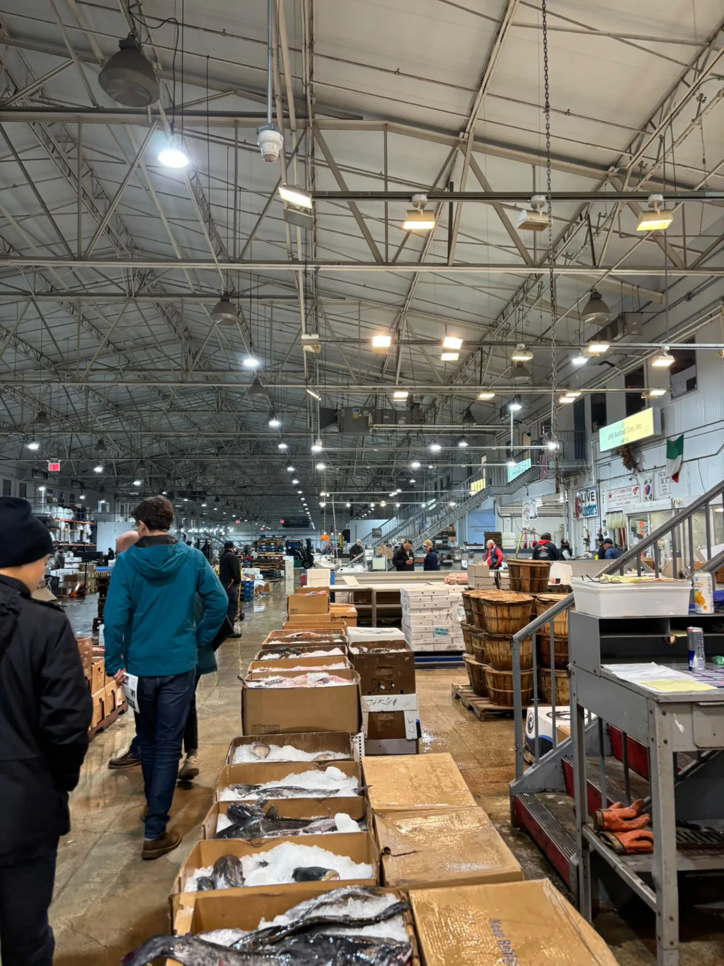 The interior of the fish market is refrigerated to 38º F (3º C), year-round.